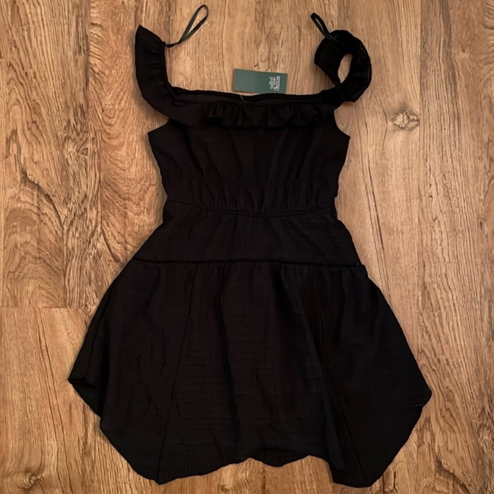 NWT Wild Fable Ruffle Tiered Dress Small